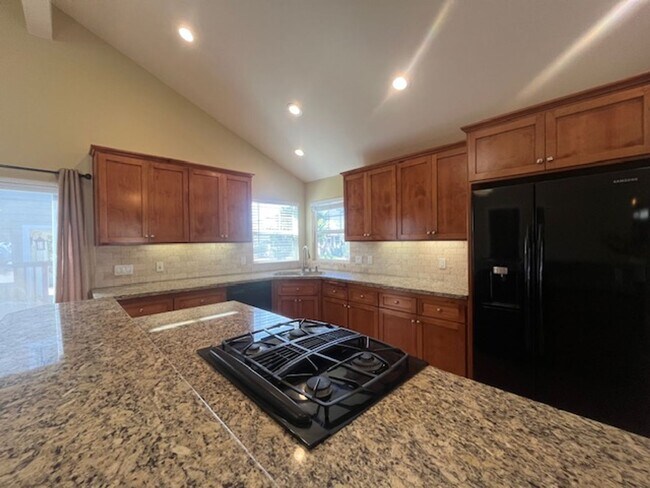 Foto del edificio - 2103 Price St