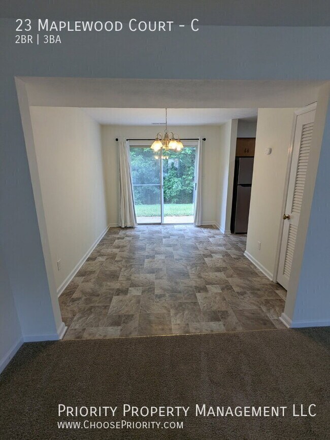 Foto del edificio - 23 Maplewood Ct