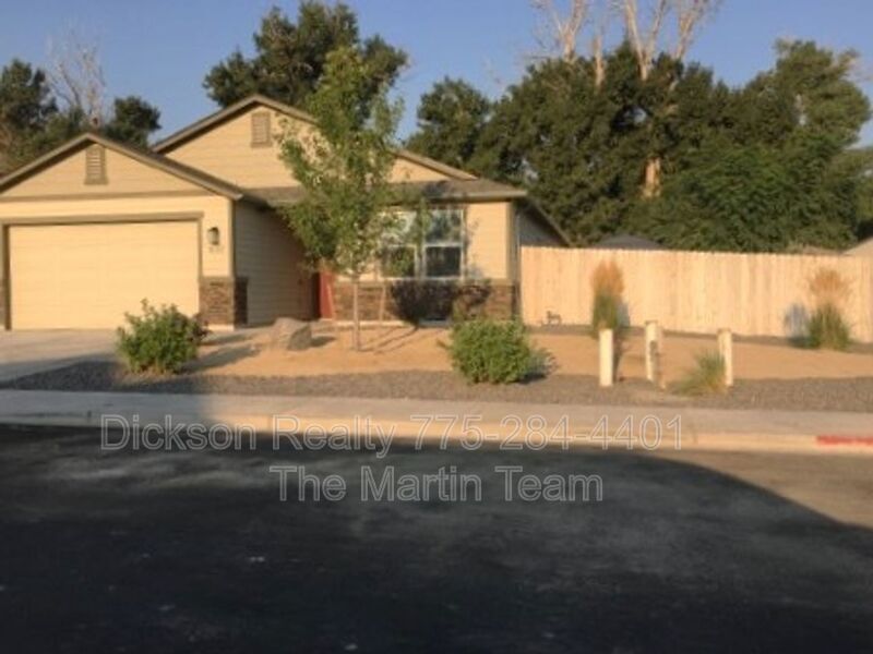 Primary Photo - 650 White Eagle Ln