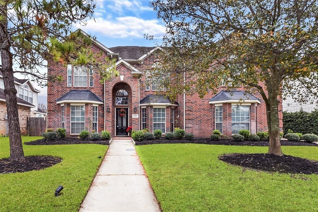 Primary Photo - 6311 Canyon Chase Dr