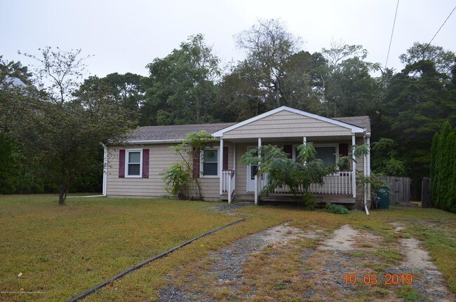 Building Photo - 112 Price Dr