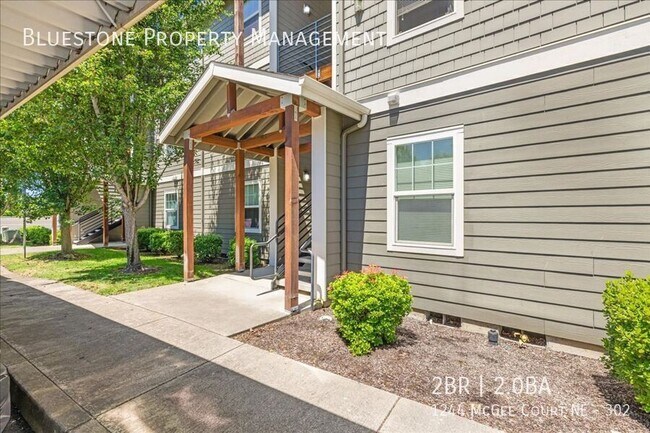 Building Photo - 1244 Mcgee Ct NE