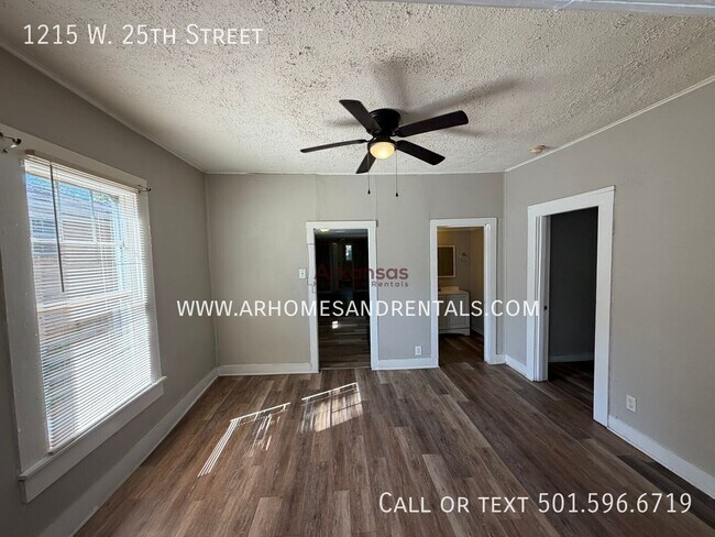 Building Photo - 1215 W 25th St