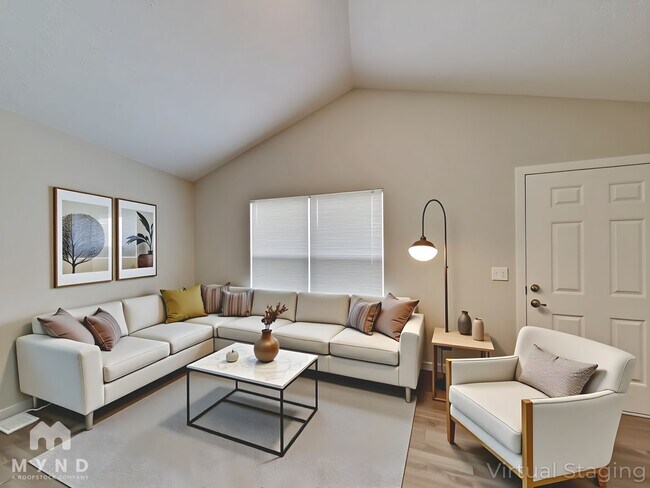 Building Photo - 136 Crystal Brook