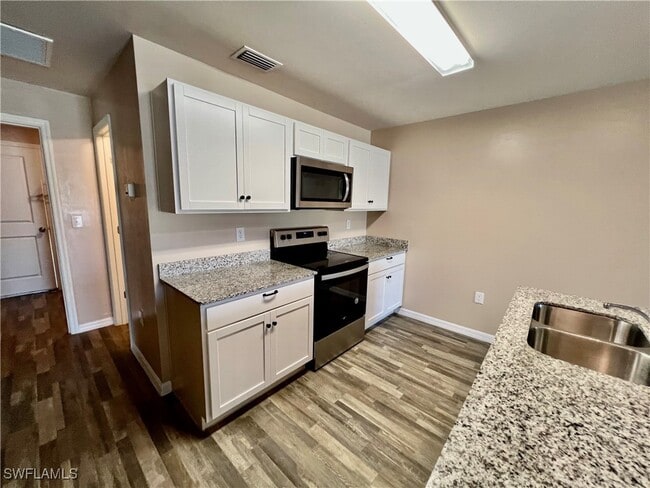 Building Photo - 9046 Aegean Cir