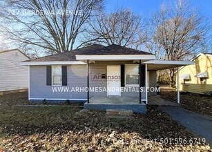 Building Photo - 717 Gardenia Ave