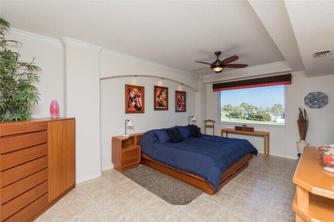 Foto del edificio - 80 Surfview Dr