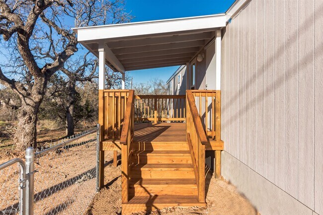 Foto del edificio - 3 br, 2 bath Mobile Home - 112 East Castle...
