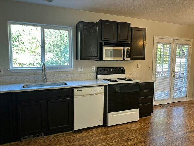 Foto del edificio - 1205 NW 7th Ave
