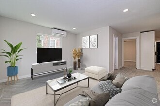 Building Photo - 1747 Wroxton Ct