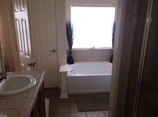 Building Photo - 3 bedroom townhome available in Westminste...