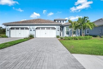 Building Photo - 8921 Yucatan Ct