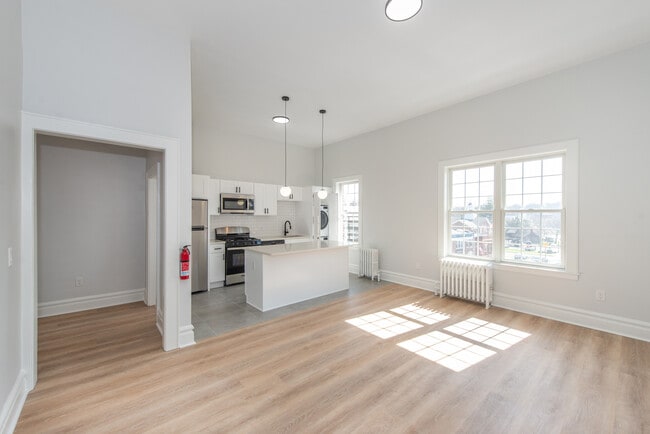 Foto del edificio - 343 Franklin Ave