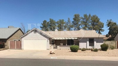 Building Photo - 13037 N 56th Ave