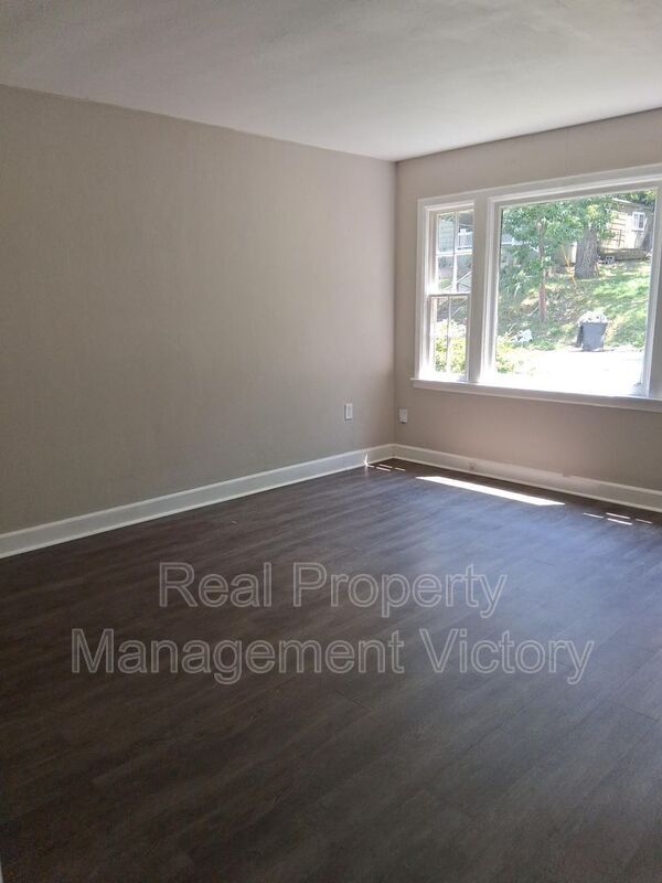 Foto del edificio - 1537 Bacon Ave
