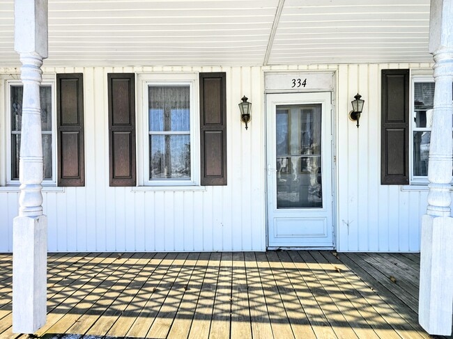 Foto del edificio - 334 Wissler Rd