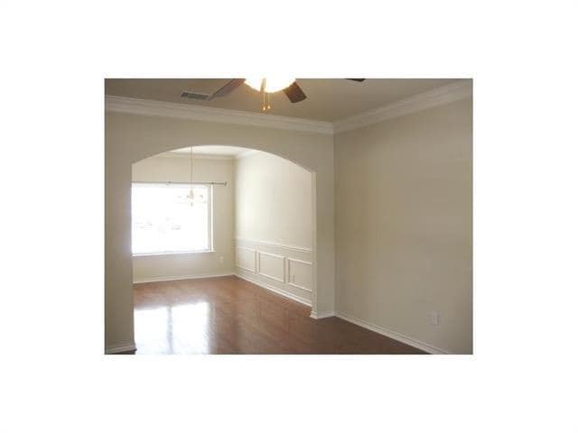 Building Photo - 1313 Sunderland Ct