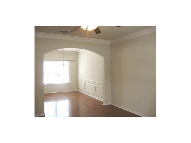 Foto del edificio - 1313 Sunderland Ct