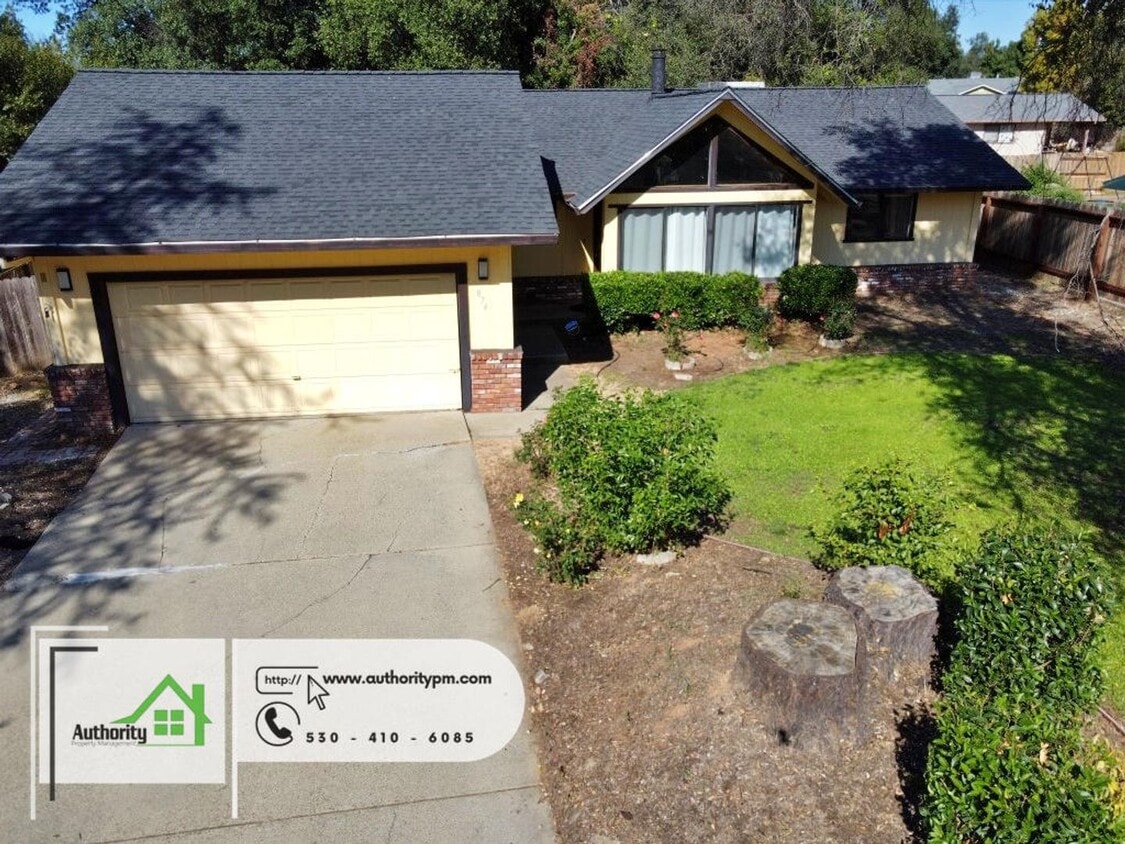 874 Oakmont Dr, Redding, CA 96003 House Rental in Redding, CA