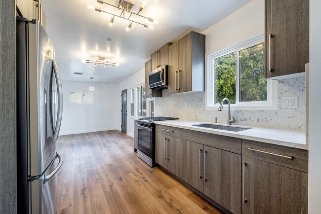 Foto del edificio - 2628 Vineyard Ave