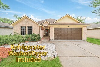 Building Photo - 17023 Enchanted Cir W