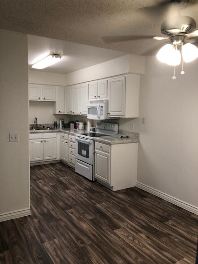 Building Photo - 3151 N Soaring Gulls Dr