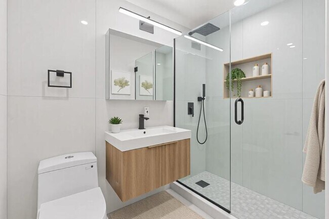 Building Photo - 1 bedroom in NEW YORK NY 10003