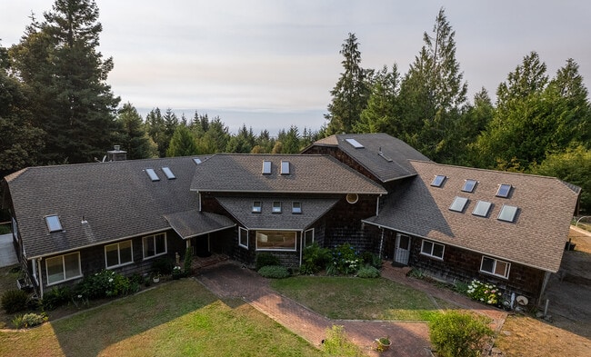 Building Photo - 5510 Fickle Hill Rd