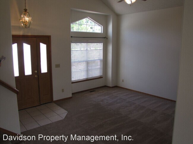 Building Photo - 3 br, 3.5 bath House - 7920 Interlaken Dr