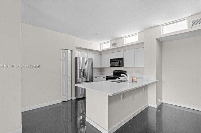 Building Photo - 2351 W Preserve Way
