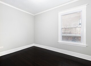Building Photo - 7514 S Langley Ave