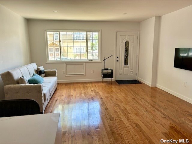 Foto del edificio - 142-25 250th St