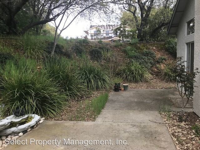 Foto del edificio - 3 br, 2 bath House - 12010 Westwood Dr.