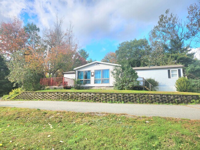 Building Photo - 29 Whitmore Way
