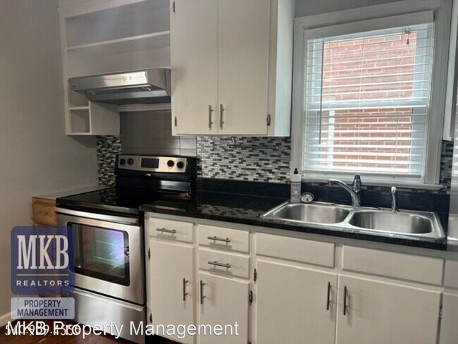 Foto del edificio - 3 br, 1 bath House - 811 Welton Ave. S.W.