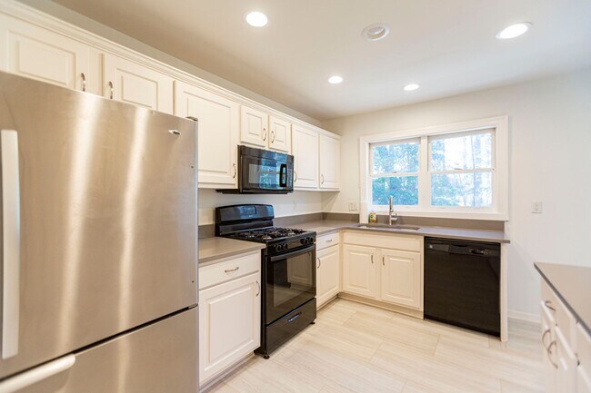 Foto del edificio - Charming 4bd 2ba in Channing Valley