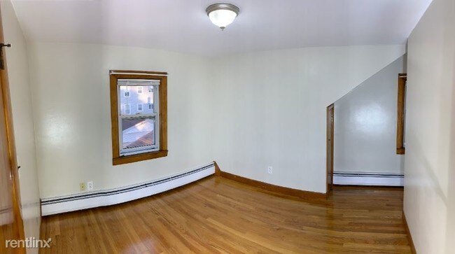 Building Photo - 399 Grand Ave