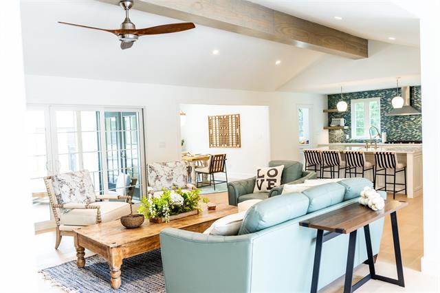 Building Photo - 1223 Ridgewood Cir