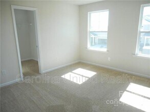 Building Photo - 5022 Markfield Ln
