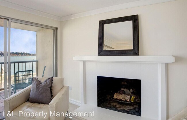 Building Photo - 2 br, 2 bath House - 100 South St #217