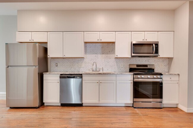 Foto del edificio - 2627 W Cary St