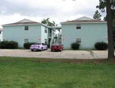 Foto del edificio 1 - Comet Place Apartments