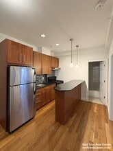 Building Photo - 11 Peterborough St