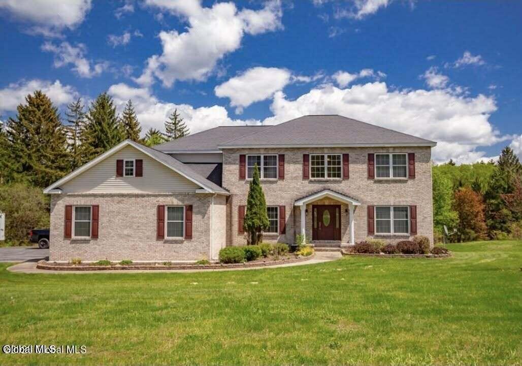 Foto del edificio - 620 Sacandaga Rd