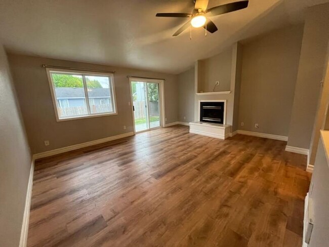 Foto del edificio - 27208 Manor Pl NW