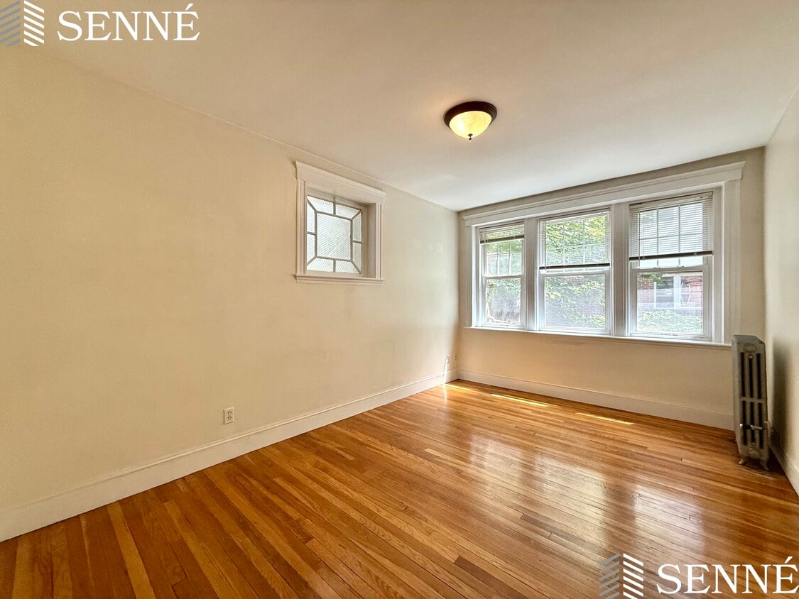 Primary Photo - 1707 Cambridge St