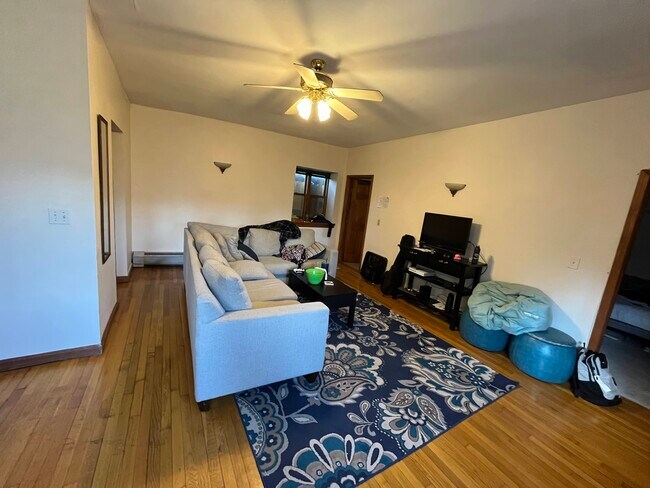 Living Room - 365 Hamilton St