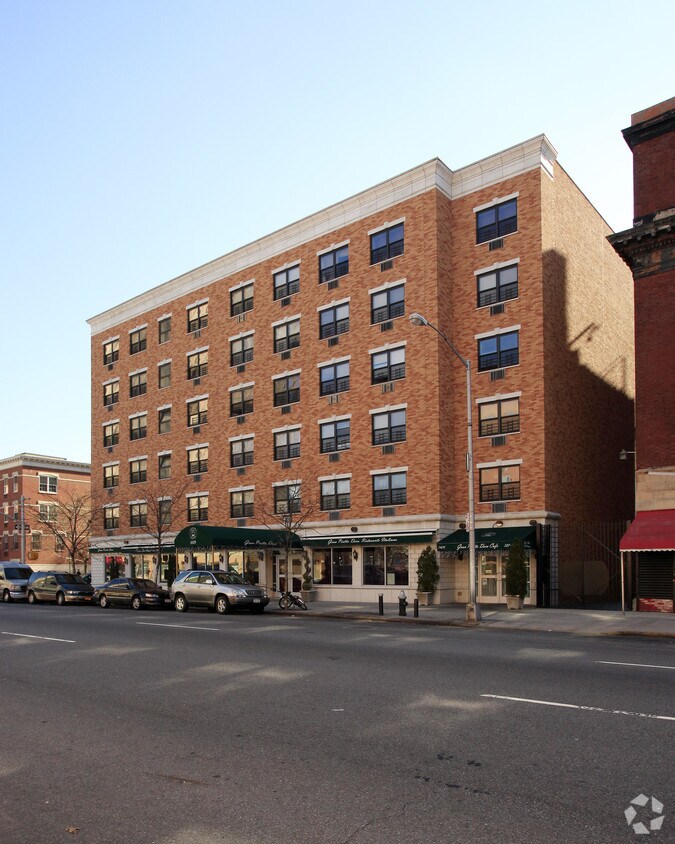 Primary Photo - 1429-1439 Fifth Ave