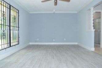 Building Photo - 6502 Briar Terrace Dr