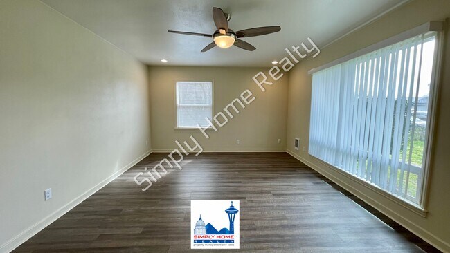 Foto del edificio - Cute 3 bedroom 2 bath home in Tacoma!
